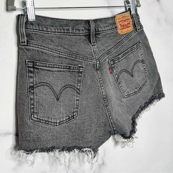 Levi’s 501 High Rise Black Wash Button Fly‎ Denim Shorts - Picture 8 of 12